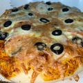 صورة من bahraniya، شاركها بعد تجربة وصفة بيتزا بعجينة العشر دقائق 🍕