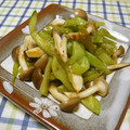 デカちゃん's cooksnap of when they made ヘビウリとしめじのバター醤油炒め.