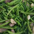 Cooksnap của Thênh Thang khi họ làm theo món Rau muống xào tỏi