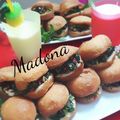 صورة من طبخات بنت الشام منى Madona ، شاركها بعد تجربة وصفة فطاير سبانخ هشة وخفيفة ولذيذة ☺ 😋