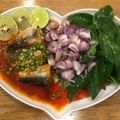 รูป Cooksnap ของ Somchai Pantong เมื่อเขาทำ ยำปลากระป๋องทรงเครื่อง #งบ60บาท
