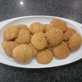 Paballo Motsumi's cooksnap of when they made Basic biscuits.