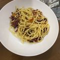 Cooksnap dari Nathania Gozali untuk resep Spaghetti Aglio e olio simple