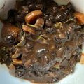 Cooksnap de Sophieskitchen quando cozinhou Feijão Preto guisado com salsicha fresca e couve penca.