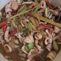 Cooksnap dari yenni mw koebrani untuk resep Cumi Basah Pete Saus Tiram