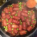El cooksnap de Eva García García cuando hizo Salchichas frescas al vino tinto con guisantes.