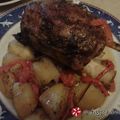 Cooksnap από Lina Tzimika στη συνταγή Χοιρινό κότσι στη γάστρα