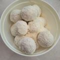 Cooksnap dari laela komariah untuk resep Permen Bola-Bola Susu