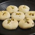 anju's cooksnap of when they made Nan Khatai.