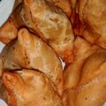 Sarika gujar's cooksnap of when they made Chilli smosa.