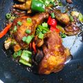 Cooksnap Nab’s Kitchen Diary semasa beliau membuat Ayam Kam Heong (versi berkuah).