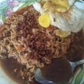 Cooksnap dari Laras Suntari untuk resep Indomie Goreng Nyemek.