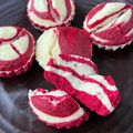Cooksnap Bonda UmEm semasa beliau membuat Apam Mekar Red Velvet.