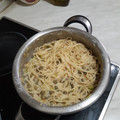 El cooksnap de isaac fuentes cuando hizo Spaghetti con salsa cremosa de puerro y calabacín.