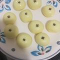 El cooksnap de Alma Jimenez cuando hizo Bolitas de leche. Papitas de leche. ¡Un bocado divino! Ideal para mesa dulce.