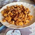 Cooksnap από Λιάνα Δανιηλάκη στη συνταγή Καλαμαράκια κοκκινιστά με κοφτό μακαρονάκι 🦑