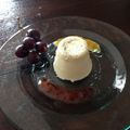 Cooksnap dari Niken Damayanti untuk resep Ketogenic vanilla Panna cotta with strawberry sauce