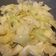 Cooksnap MocQue semasa beliau membuat Chinese cabbage stir fry.