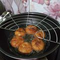 Cooksnap dari Wie Anggreni untuk resep Roti Goreng Empuk (no mixer, no egg, no timbangan)
