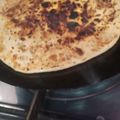 Rumi madan का कुकस्नैप जब उन्होंने आलू पराठा (aloo ka paratha recipe in Hindi) बनाया था।