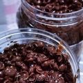 Cooksnap dhotmama semasa beliau membuat Choco jar Tak keras.