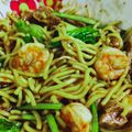 Cooksnap Anur Musa semasa beliau membuat Mi /Mee Goreng Basah Mok Tunggal (Something To Remember: Tribute to Arwah Mak).