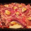 El cooksnap de Lola Cruz cuando hizo Chuletas de cerdo asadas en cama de patatas y cebollas especiadas.