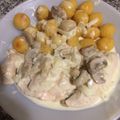 El cooksnap de Julia Vecchiarelli cuando hizo Pollo al champignon con papas noisette.