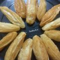 Sudha Banjara Vasani's cooksnap of when they made ખાજા.