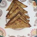 Aqsa mukhtiar's cooksnap of when they made آلو کے سموسے.