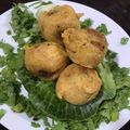 Jayshree Kotecha's cooksnap of when they made બટાટા વડા.