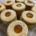 Noémi Kiss Cooksnap-ja, amikor elkészítette a(z) Teljes kiőrlésű lekváros linzer-ISzívós AnitaI receptet.