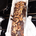 El cooksnap de claudia rosa ferrilli cuando hizo Budín con harina de algarroba, manzana, dulce de leche y crumble.