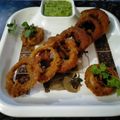 vandana का कुकस्नैप जब उन्होंने प्याज़ रिंग पकौड़ा (pyaz ring pakoda recipe in Hindi) बनाया था।