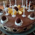 liliom1229 Cooksnap-ja, amikor elkészítette a(z) Őszibarackos csokoládés sajttorta sütés nélkül receptet.