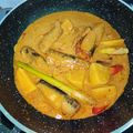 Cooksnap Syii semasa beliau membuat Kari Sardin.