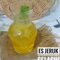Cooksnap dari farida Sulthan 🇮🇩 (IG. Malika02782) untuk resep Es jeruk selasih