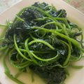 闕琪琪 的 清炒地瓜葉 cooksnap