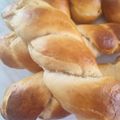 Cooksnap από Sylvia στη συνταγή Μini Τσουρεκάκια αφρός