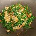 i❤️beauty 愛料理 的 韭菜花炒蛋 cooksnap