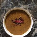 Rita Mehta ( Executive chef ) का कुकस्नैप जब उन्होंने शाही साबुत मूंग दाल (Shahi sabut moong dal recipe in Hindi) बनाया था।