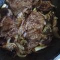 El cooksnap de Angélica cuando hizo Corbatitas con Bistec Encebollado.