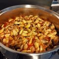 Ferencné Becsei Irénke Cooksnap-ja, amikor elkészítette a(z) Gombapörkölt fusilivel - tejföllel gluténmentesen receptet.