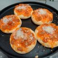 Cooksnap dari Yuni011 untuk resep Pizza Mini Teflon | ide bisnis jual 1000.an