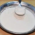 Zakia Khizar's cooksnap of when they made Homemade Yoghurt 🍦.