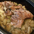 Cooksnap από Aggelos30 στη συνταγή Κότσια χοιρινά με πατάτες λουκούμι