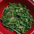 Cooksnap Dapur Yusfarisyia semasa beliau membuat Pucuk paku goreng.