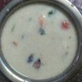 Vijayalakshmi Velayutham's cooksnap of when they made ஹோட்டல் ஸ்டைல் வெள்ளை குருமா.