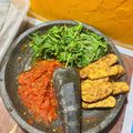 Cooksnap dari Enno Nabila untuk resep 281. Cemeding Godhong Telo / Plecing Daun Ketela Rambat
