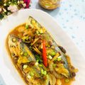 Cooksnap Nab’s Kitchen Diary semasa beliau membuat Ikan Masak Taucu.